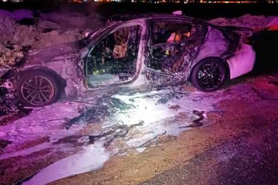 Mardin’de otomobilde çıkan yangın söndürüldü