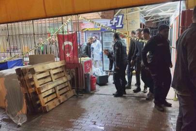 Markette işyeri sahibinin oğlu ile müşteri arasındaki tartışma cinayetle sonuçlandı