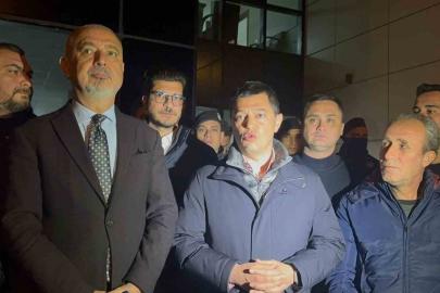 Marmaris Belediyesi’ne gece yarısı yapılan baskınla ilgili Başkan Ünlü’nden açıklama