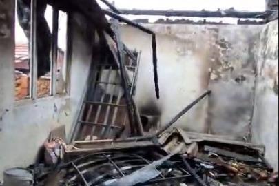 Metruk evde çıkan yangın korkuttu