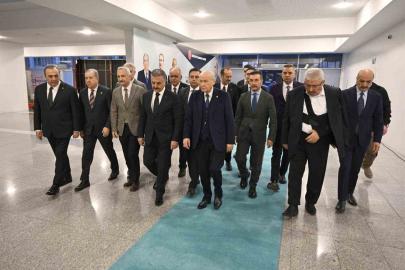 MHP Genel Başkanı Bahçeli: "Türk milleti muazzam bir uyanışın ivmesiyle yeni yüzyılı kardeşliğin yüzyılı yapacak"