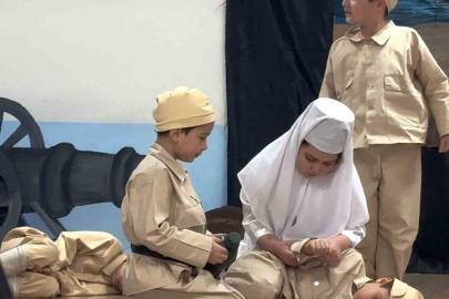 Minik yürekler, Çanakkale ruhunu sahneye taşıdı