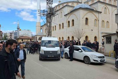 Motosiklet kazasında ölen genç defnedildi