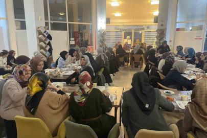 Müftülük personelleri üniversite öğrencileriyle iftarda buluştu