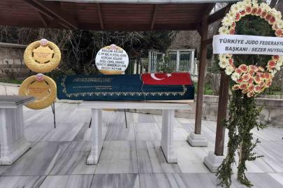 Muzaffer Ilıcak son yolculuğuna uğurlandı