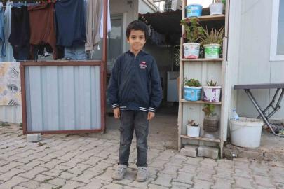 Öğretmen, boğazına yiyecek kaçan Suriyeli öğrencisini heimlich manevrası ile kurtardı