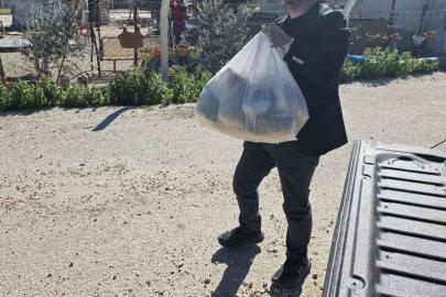 Onlarca aileye gıda kolisi dağıttı