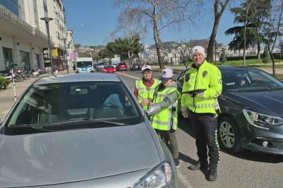 Ordu’da özel çocuklardan trafik denetimi