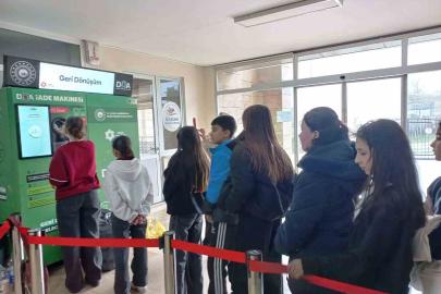 Ortaokul öğrencileri atıkları doğaya değil DOA’ya atıyor