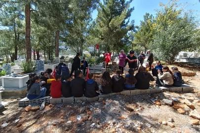 Ortaokul öğrencileri şehit Sedat Yabalak’ı dualarla andı
