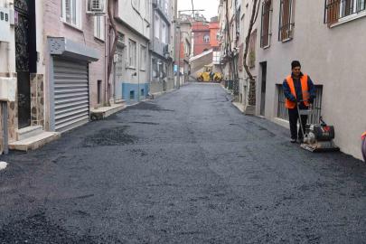 Osmangazi Belediyesi’nden Yeşilova mahallesi’ne yeni asfalt