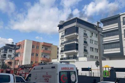 Osmaniye’de çatı katında çıkan yangın söndürüldü