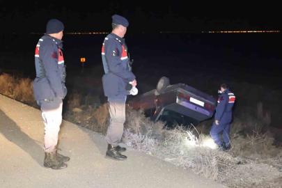 Otomobil şarampole takla attı: 1 yaralı