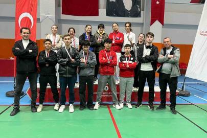 Pazarlar Spor Lisesi’nden atletizmde 15 madalya