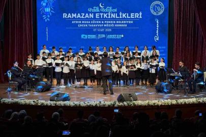 Pendik’te ilahiler ve ezgiler çocukların sesinden yükseldi