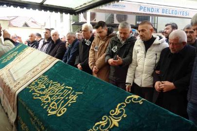 Pendik’te otopark kavgasında hayatını kaybeden Hüseyin Teke son yolculuğuna uğurlandı