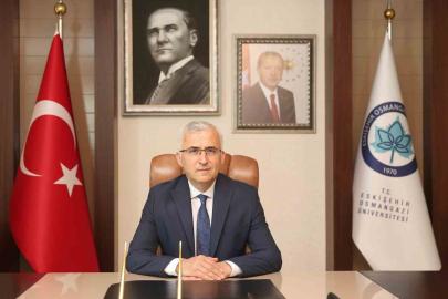 Rektör Çolak: "Kadınlar ülkemizin geleceği için çok önemli bir rol oynuyor"