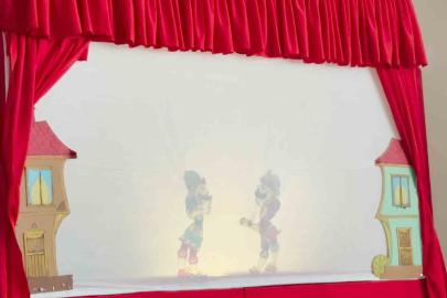 Rize’de öğrencilere Karagöz ve Hacivat gösterisi