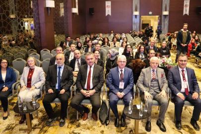 Sağlıklı nesiller için bilim insanları Konya’da buluştu