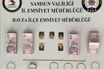 Sahte altınla dolandıran şüpheliler kuyumcuda yakalandı