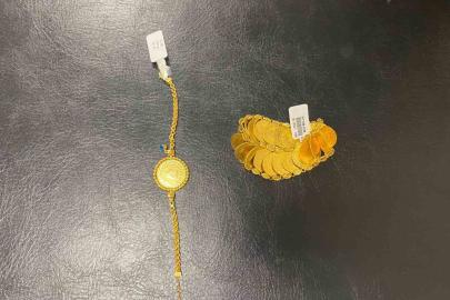 Samsun’da 2 kız kardeş kuyumcudan çalınan 500 bin liralık altınları satarken yakalandı