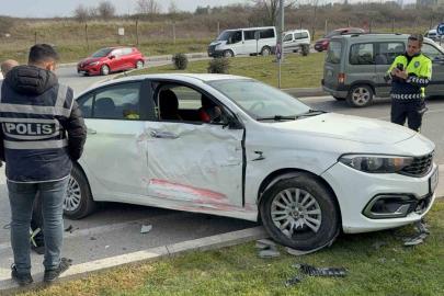 Samsun’da otobüs ile otomobil kavşakta çarpıştı: 9 yaralı