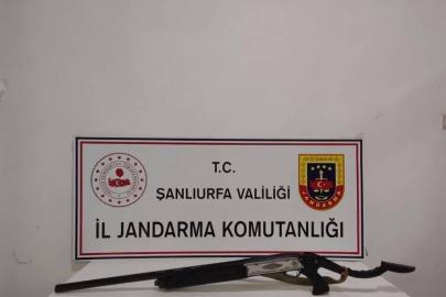 Şanlıurfa’da 3 adet ruhsatsız silah ele geçirildi: 3 gözaltı