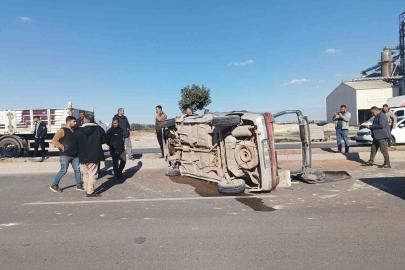 Şanlıurfa’da otomobil devrildi: 3 yaralı