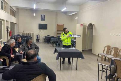 Şaphane’de vatandaşlara Trafik Kanunu’nda yapılan değişiklikler anlatıldı