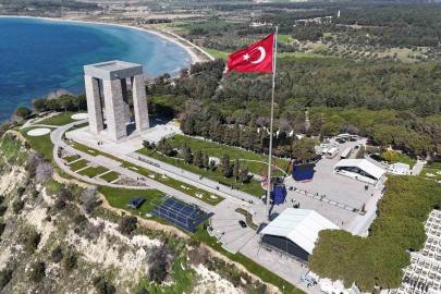 Şehitler Abidesi’nde 18 Mart tören hazırlıkları devam ediyor