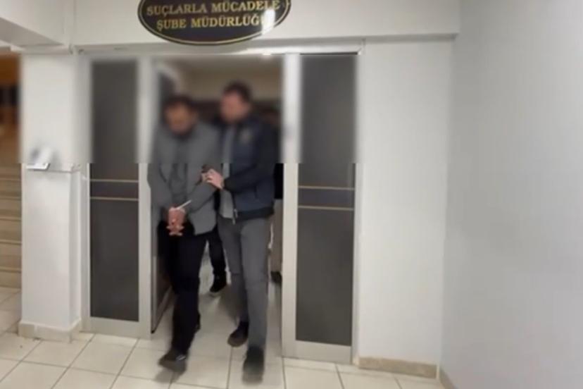Siber polisten Sakarya merkezli 3 ilde milyonluk ’ikinci el’ operasyonu: 6 tutuklama