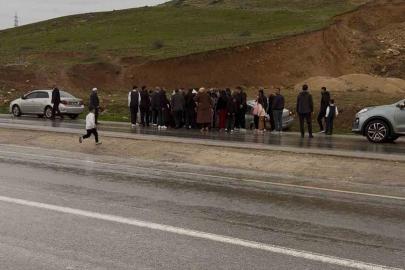 Siirt’te düğün konvoyunda kaza: 2 yaralı