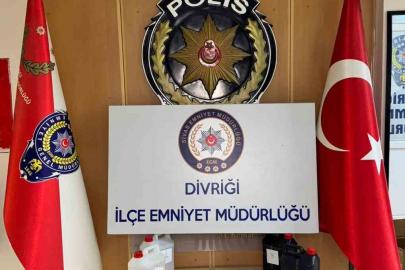 Sivas’ta polis ekipleri sahte alkole geçit vermedi