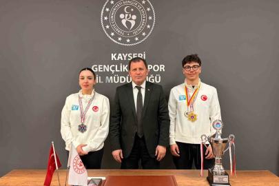 Snowboard Gençler Dünya Şampiyonası’na Kayseri’den iki sporcu katılacak