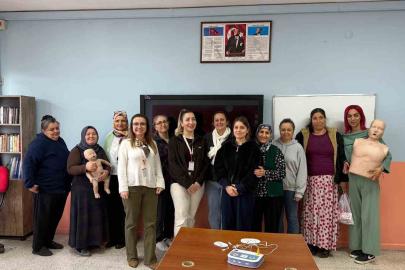 SODAM projesinde görevli kadınlara ilkyardım eğitimi