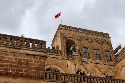 Tarihi kent Mardin bayram tatilinde ziyaretçi akınına uğradı