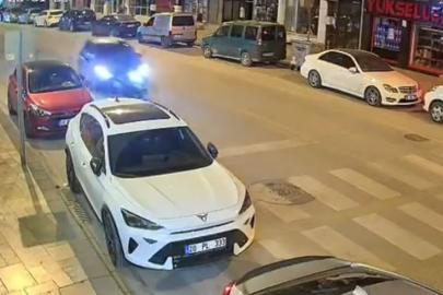 Tartıştığı motosikletliye çarpıp yoluna devam etti