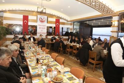 Tatvan’da şehit ve gazi aileleri onuruna iftar programı düzenlendi