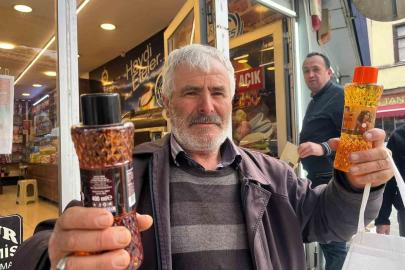 Tavşanlı pazarında bayram hareketliliği