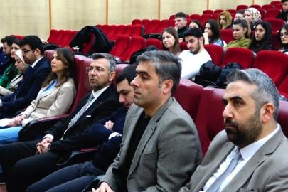 Tavşanlı’da geleceğin odyometristlerine kariyer rehberliği