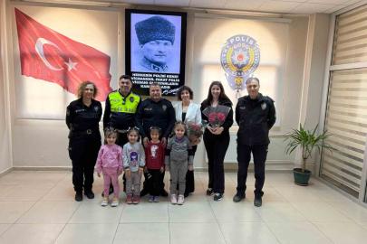 Tireli miniklerden Bayındır Emniyetine anlamlı ziyaret