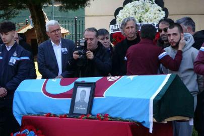 Trabzonspor’da, Orhan Kaynak için tören düzenlendi