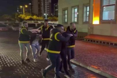 Trafikte bıçakla dehşet yaşatan baba-oğula 363 bin TL ceza