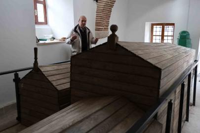 Türk-İslam tarihindeki 3 Şems’ten biri, Kara Şems’in türbesi, ziyaretçilerini ağırlıyor