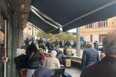 Türk tatilciler dönüş yolunda Yunanistan’ın Midilli Adası’nda mahsur kaldı