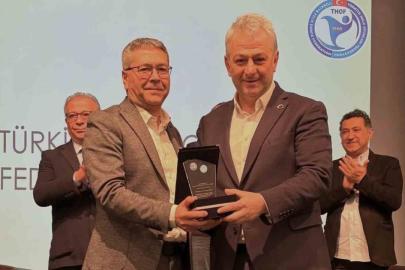 Türkiye Halk Oyunları Federasyonu Başkanı Hüseyin Güler EÜ’ye konuk oldu