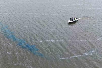 Türkmenli Göleti’nde algasid dozlama ile su kalitesi artırılıyor