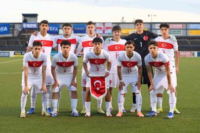 U17 Milli Takımı, İspanya karşısında