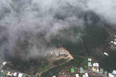 Uludağ’dan inen sis Bursa’yı sardı