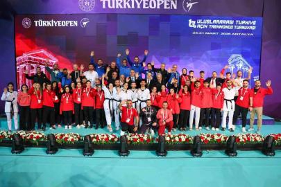 Uluslararası Taekvando Turnuvasında Denizlili sporculardan büyük başarı